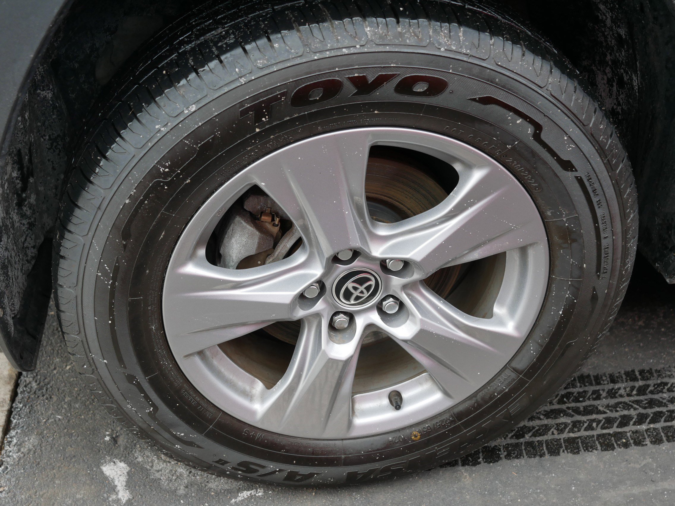 Used 2023 Toyota RAV4 XLE w/ Convenience Package image 15