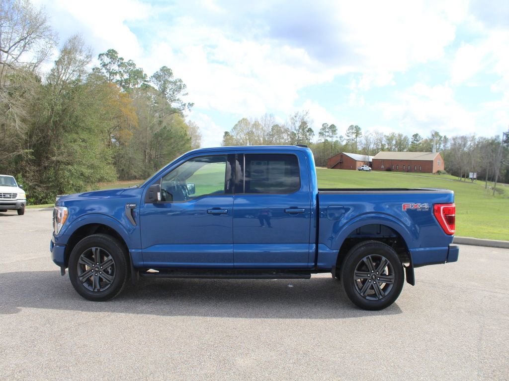 Used 2023 Ford F150 XLT w/ Equipment Group 302A High image 11