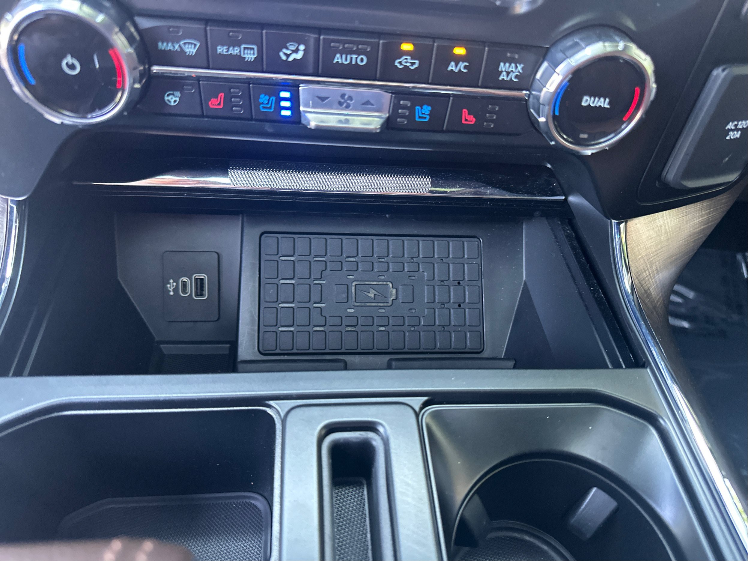 Used 2025 Ford F150 King Ranch w/ FX4 Off-Road Package AWD/4WD image 33