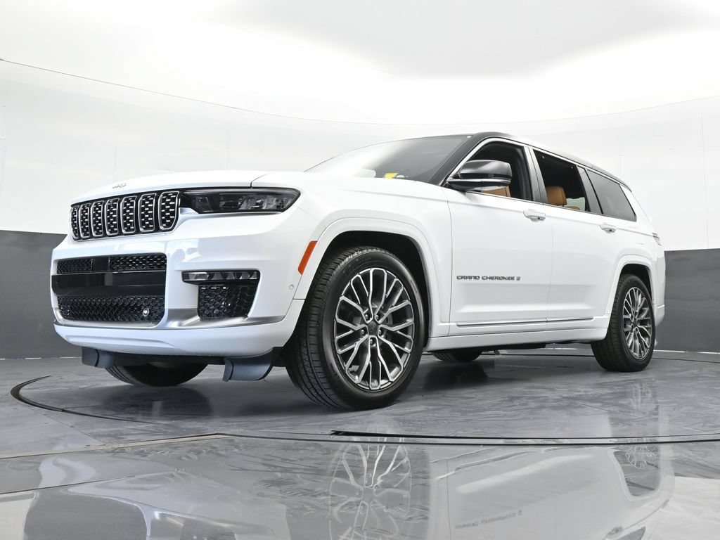 New 2025 Jeep Grand Cherokee L Summit AWD/4WD image 79