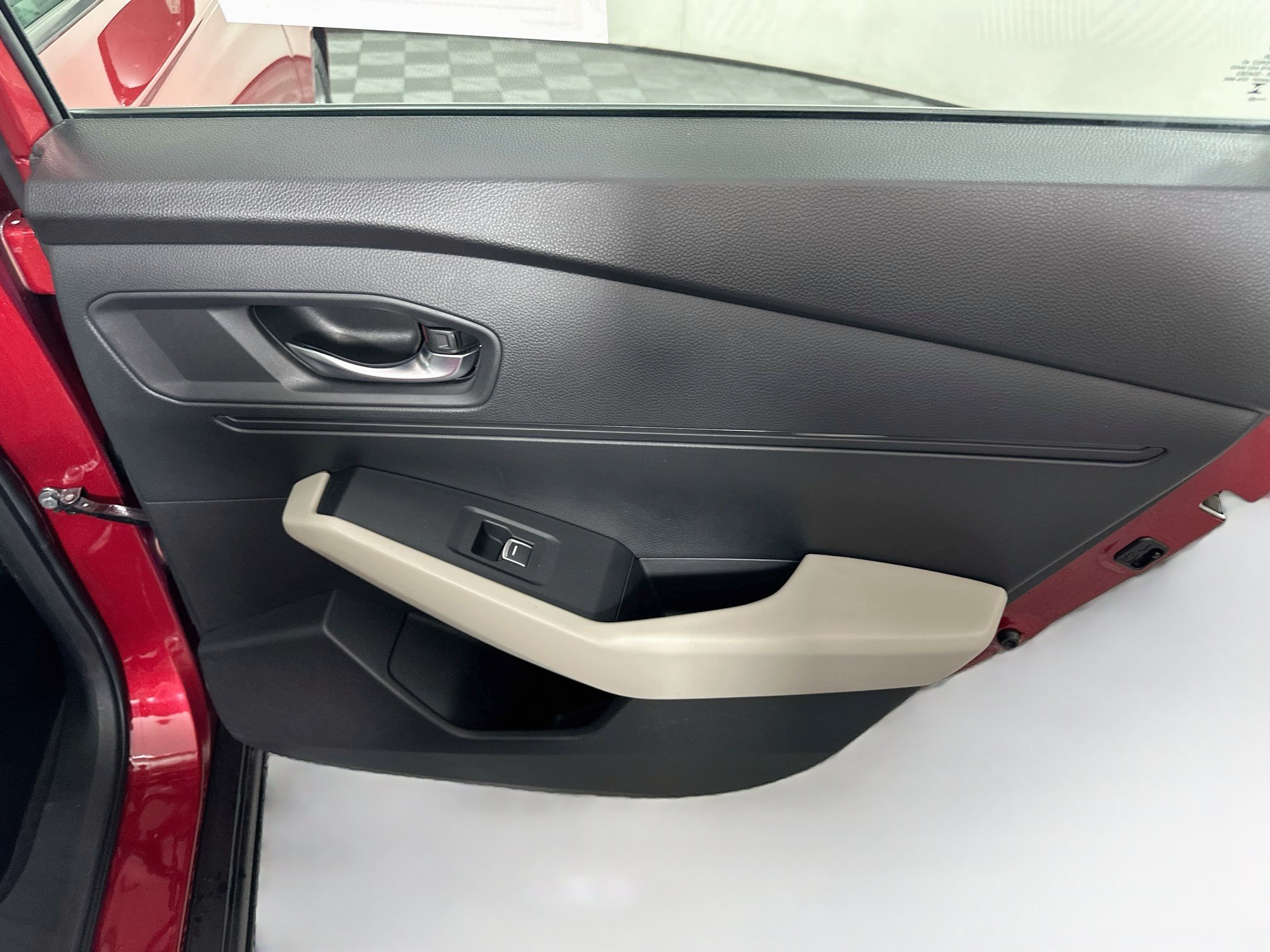 Used 2023 Honda Accord EX image 28