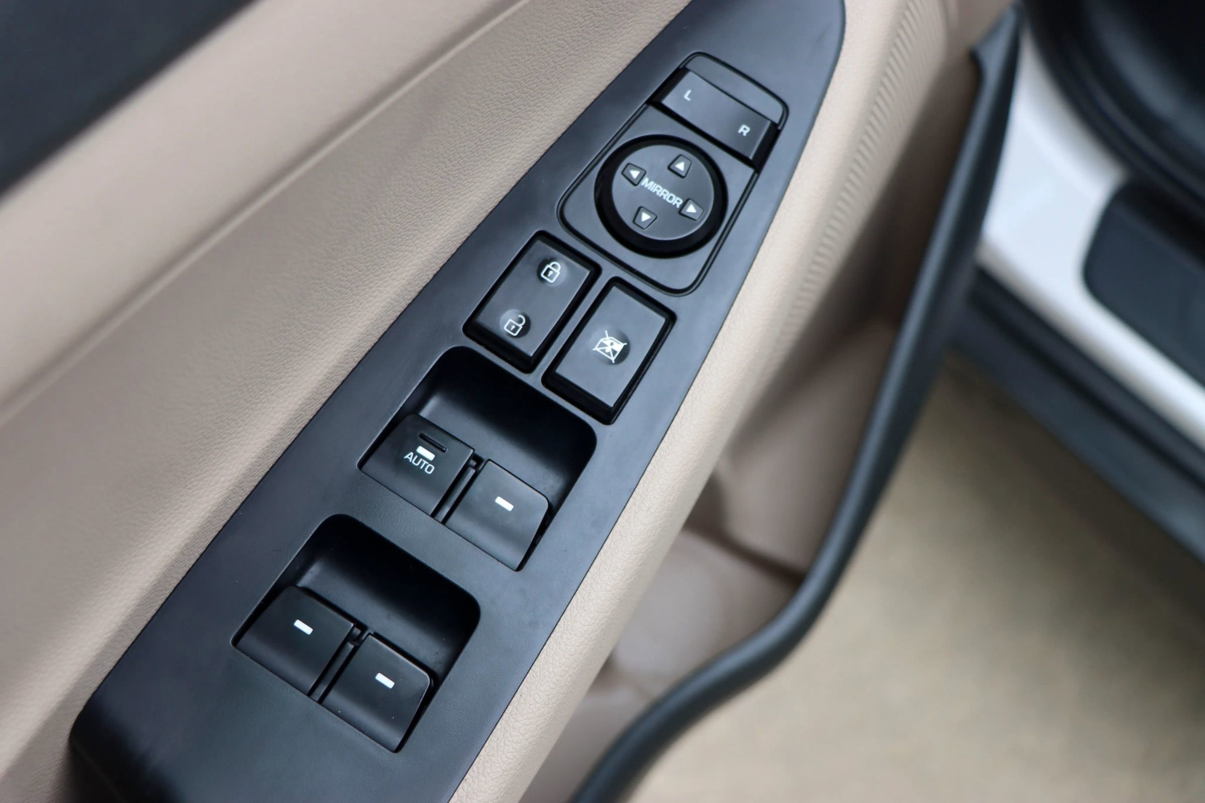 Used 2016 Hyundai Tucson Sport image 13