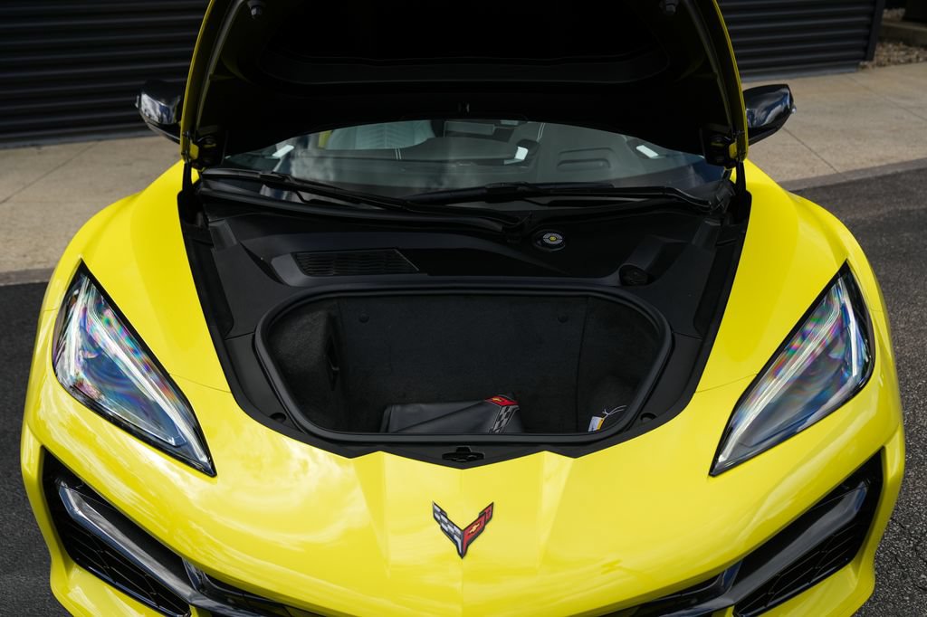 Used 2023 Chevrolet Corvette Z06 w/ Engine Appearance Package RWD image 10