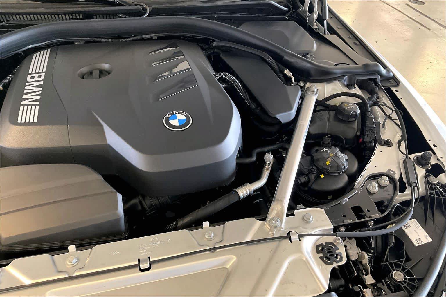 New 2026 BMW 430i xDrive w/ M Sport Package AWD/4WD image 17