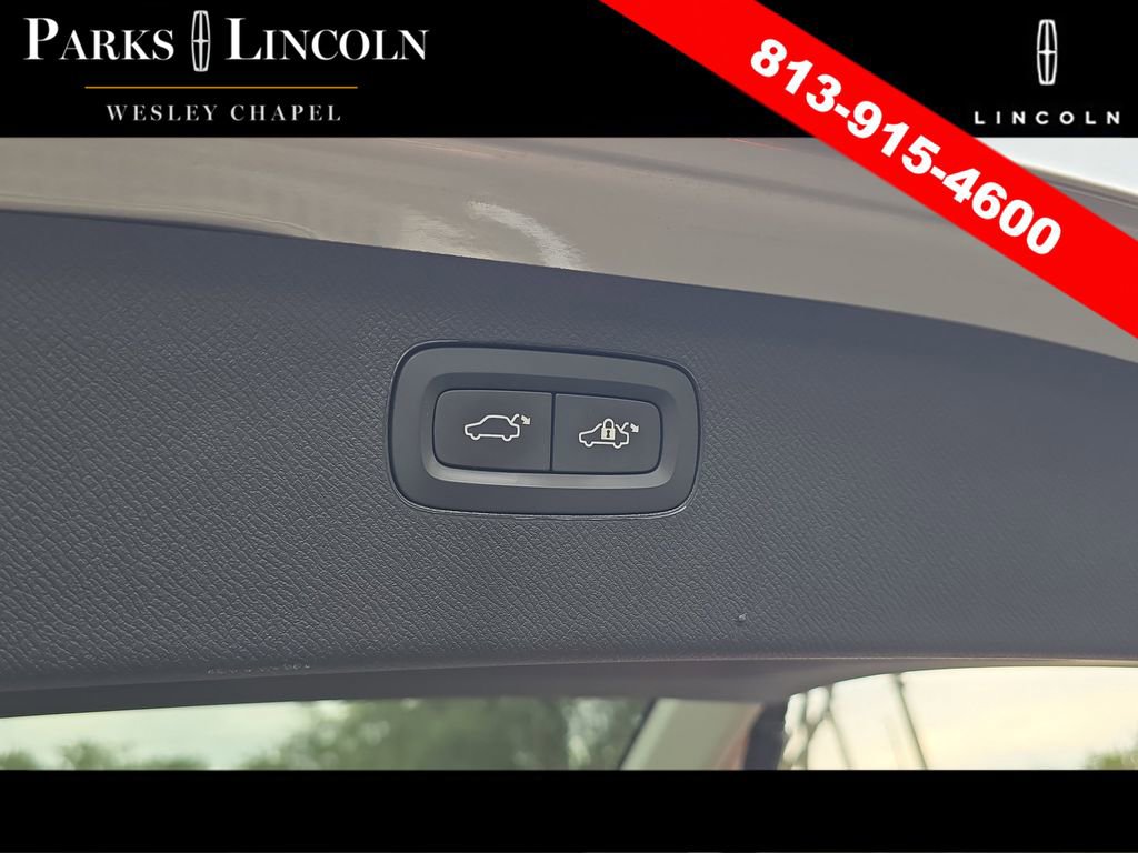 Used 2016 Volvo XC90 T6 Inscription w/ Vision Package AWD/4WD image 9