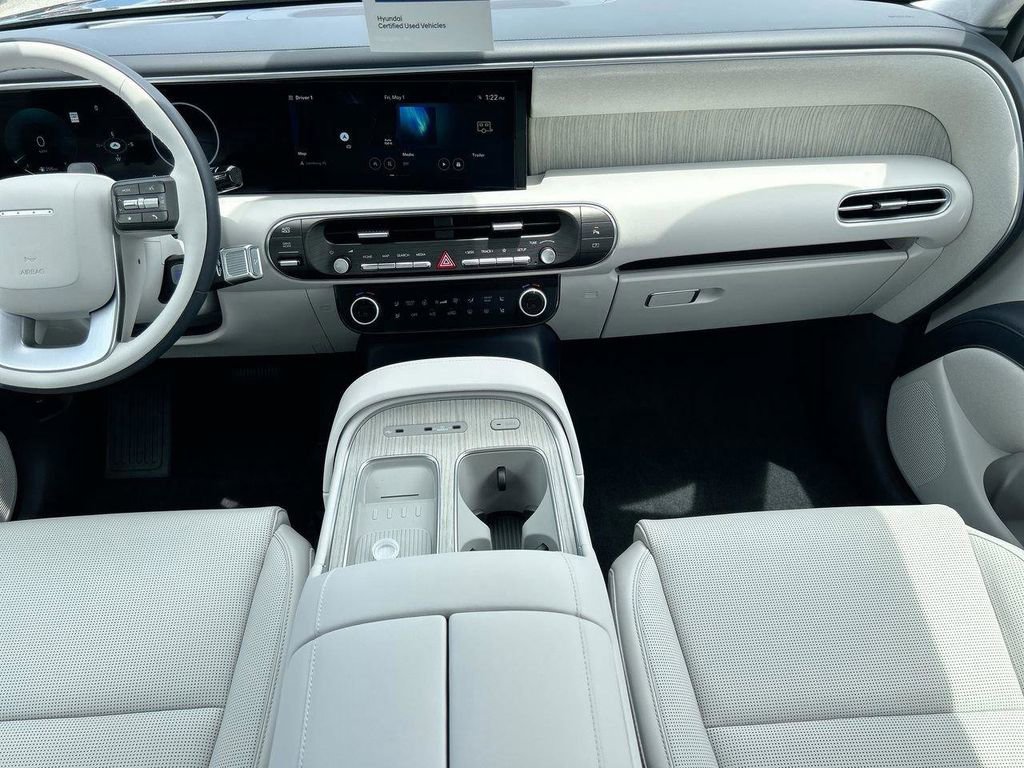 Certified 2026 Hyundai Palisade Calligraphy FWD image 18