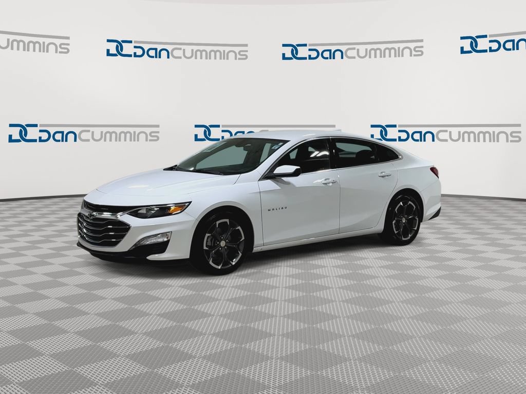 Used 2022 Chevrolet Malibu LT FWD image 4