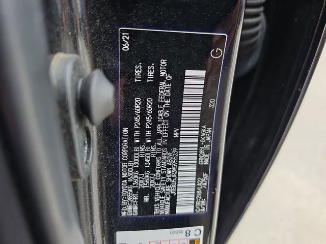Used 2021 Toyota 4Runner Limited AWD/4WD image 39