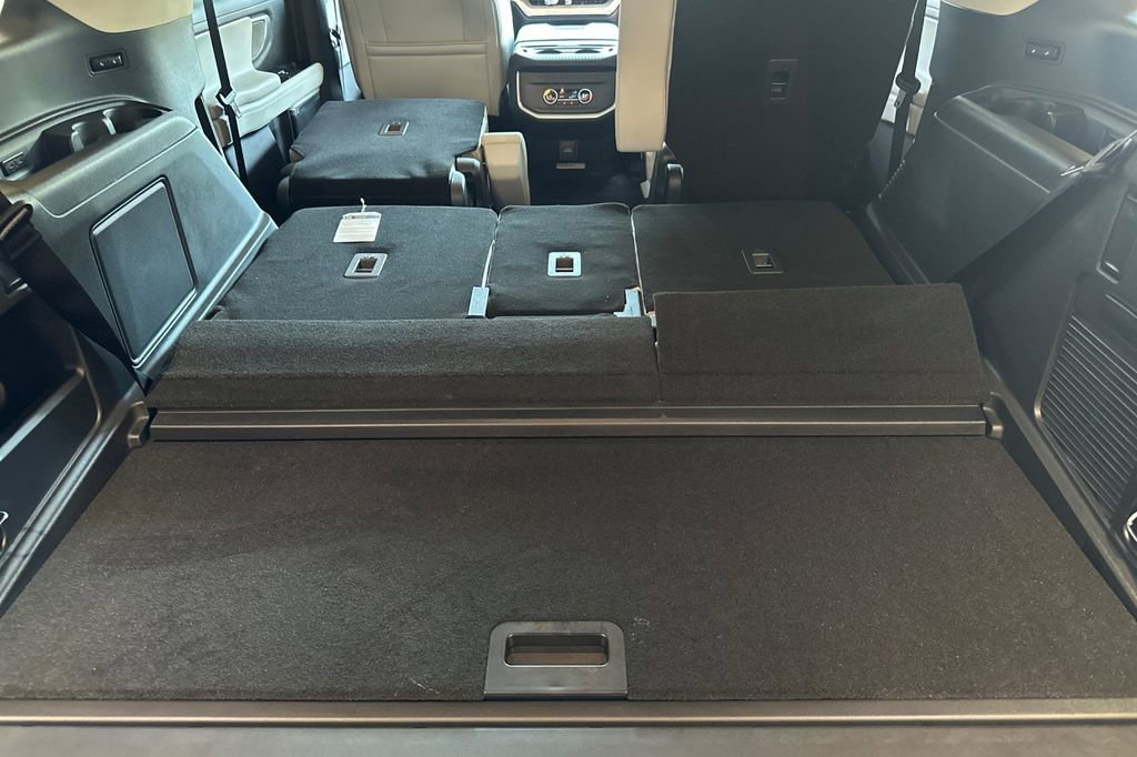 New 2026 Ford Expedition Platinum AWD/4WD image 14