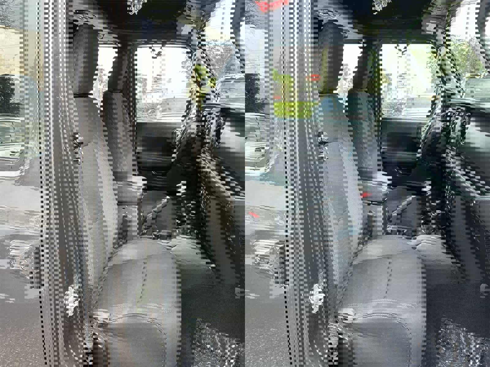 Used 2021 Jeep Gladiator Sport w/ Trailer Tow Package image 14