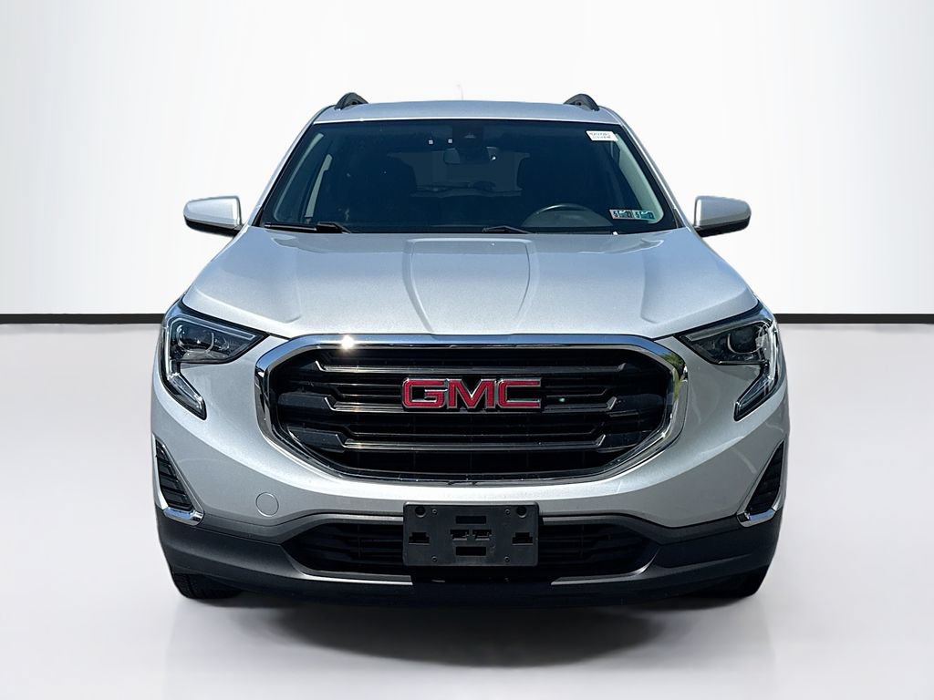 Used 2021 GMC Terrain SLE w/ Driver Convenience Package AWD/4WD image 2