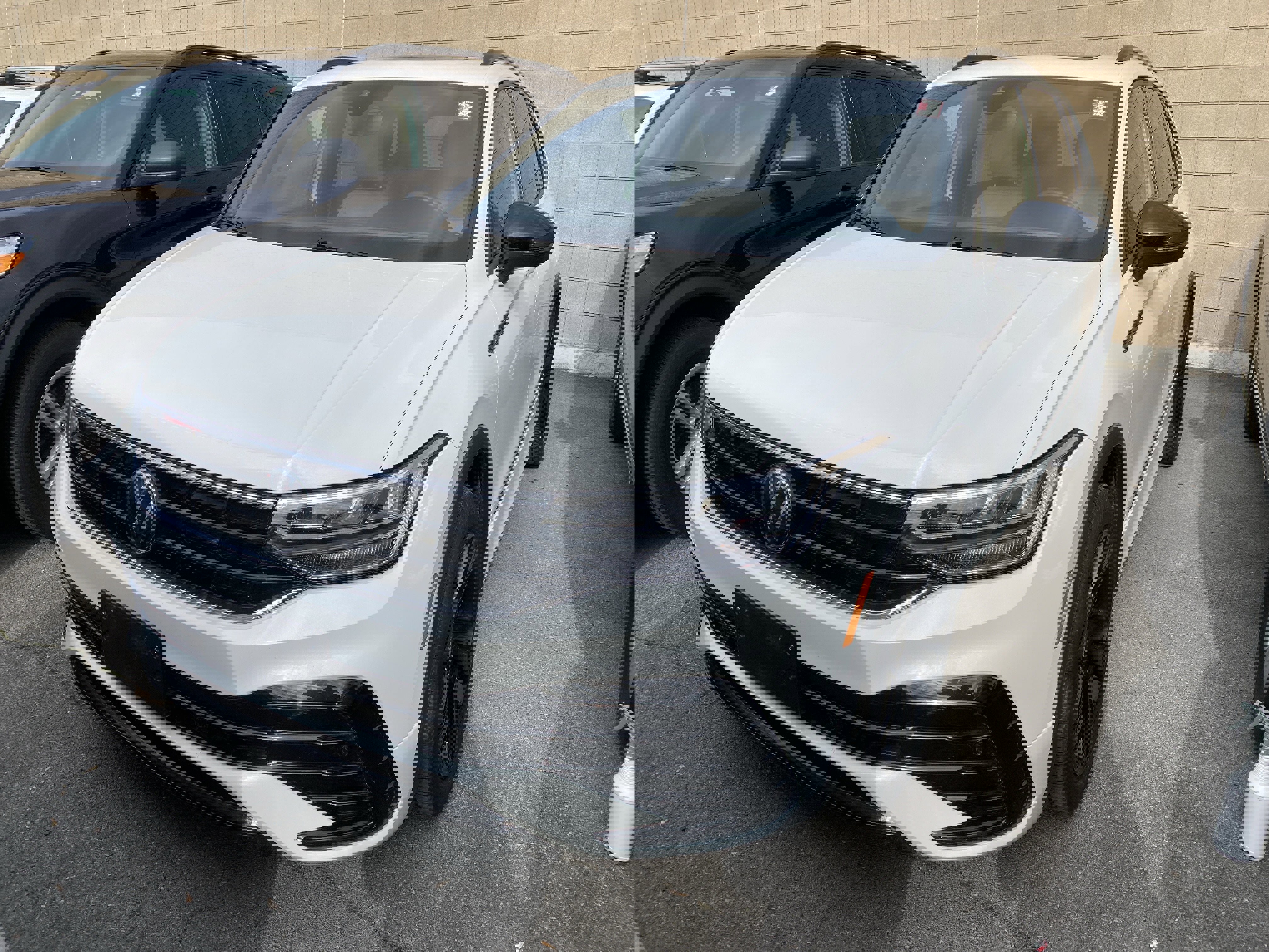 Used 2024 Volkswagen Tiguan SE R-Line image 3