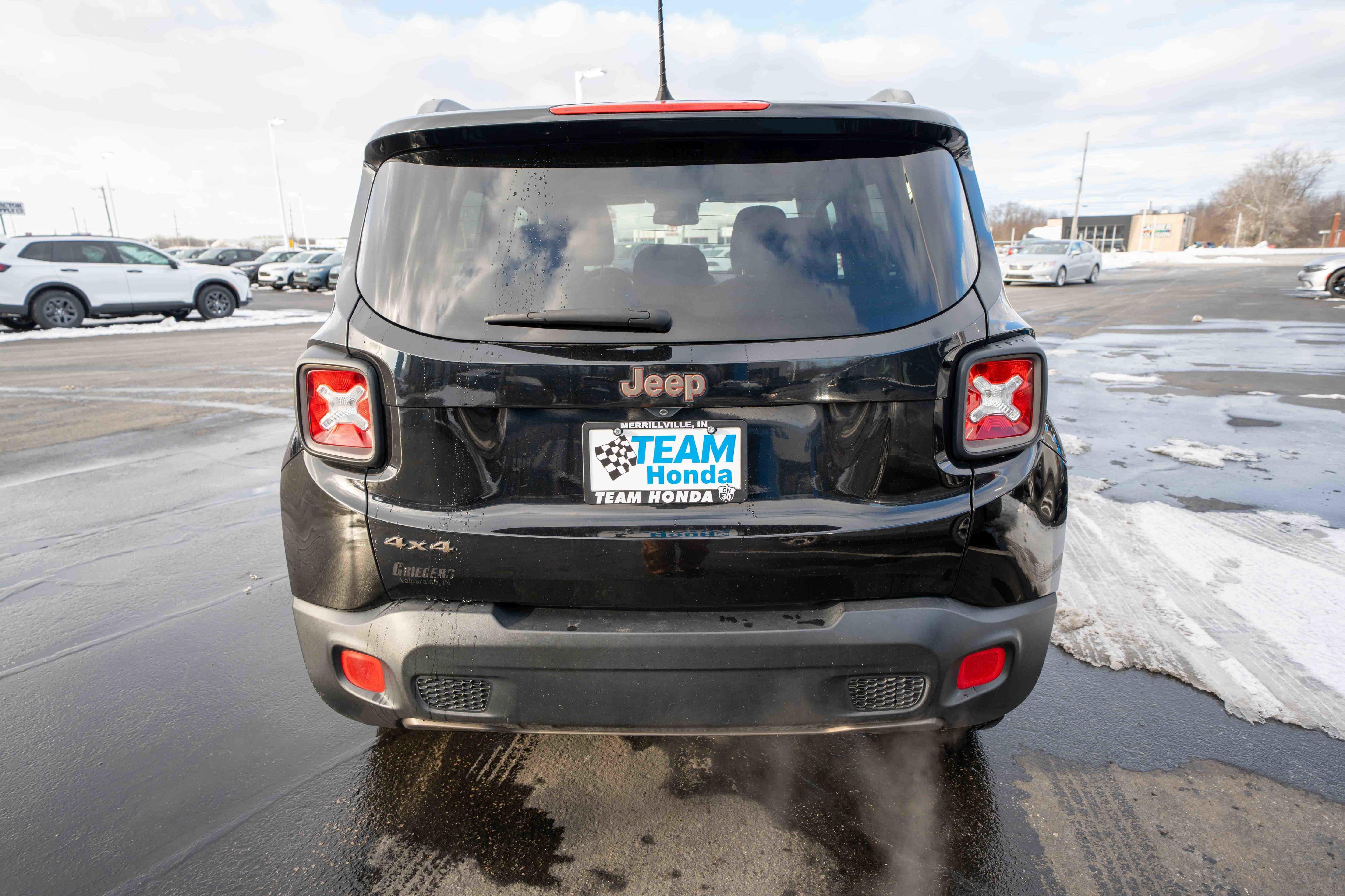 Used 2016 Jeep Renegade 75th Anniversary image 4