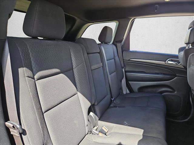 Used 2019 Jeep Grand Cherokee Laredo image 19