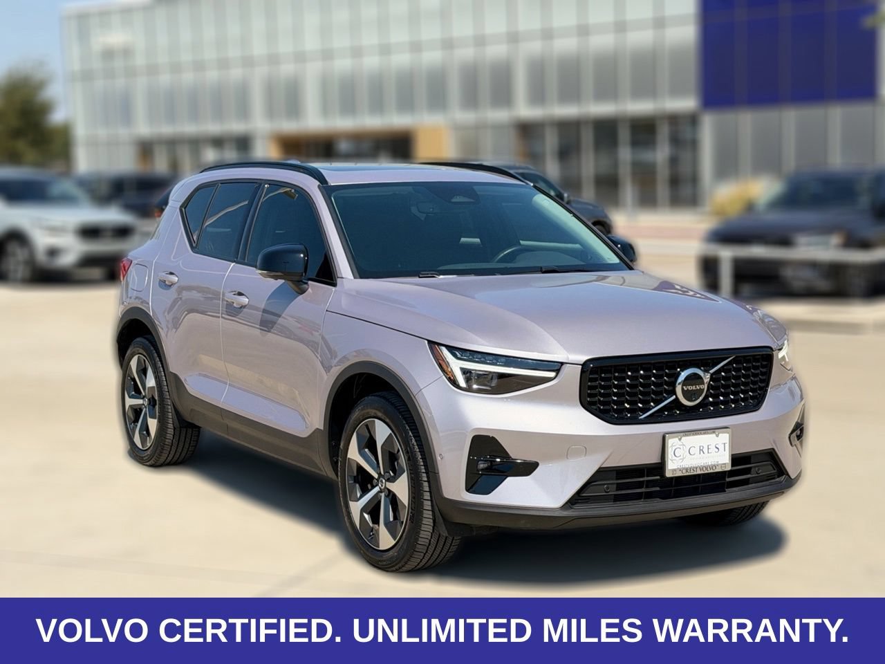 Certified 2026 Volvo XC40 B5 Plus AWD/4WD image 5