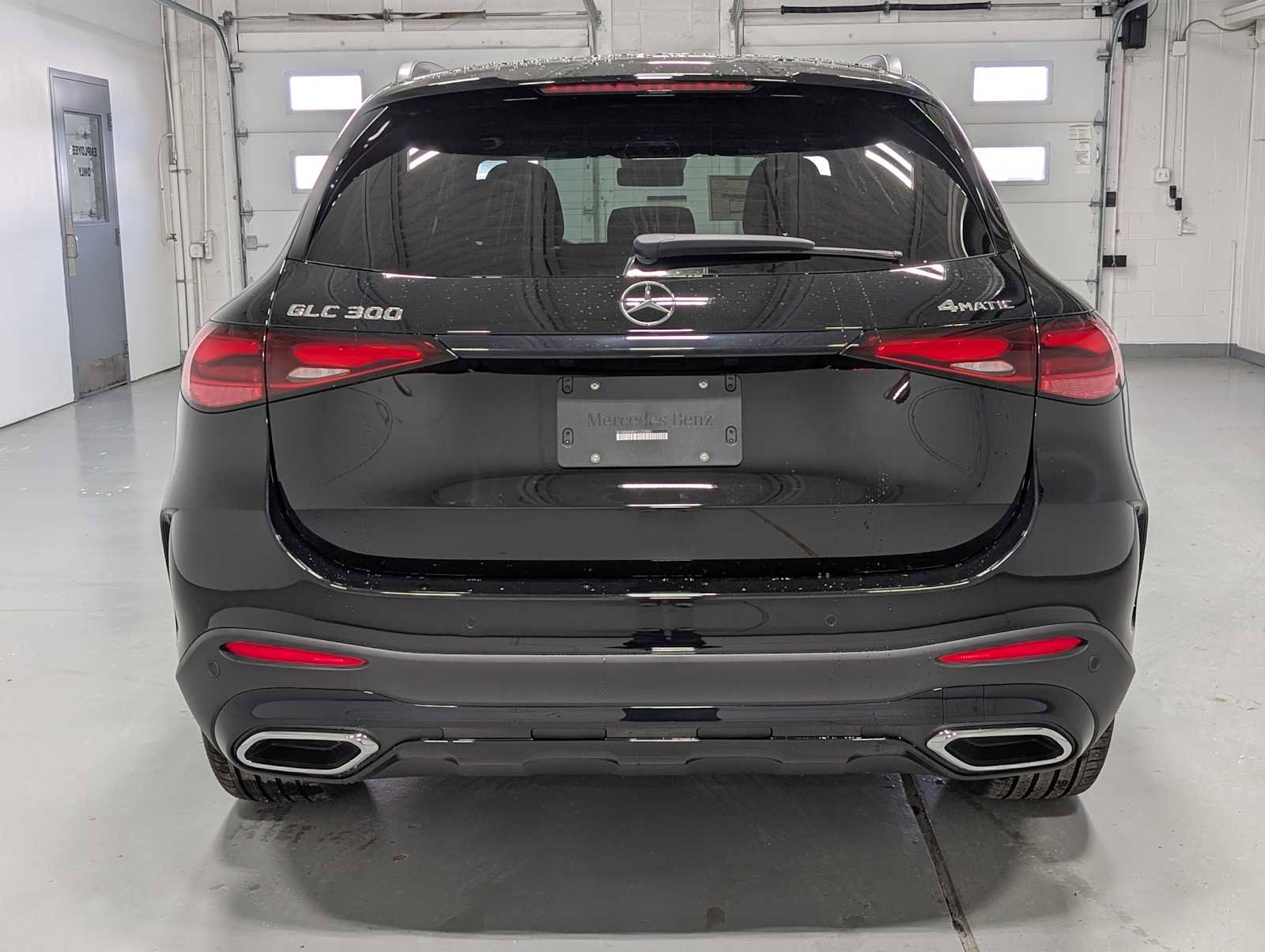 New 2026 Mercedes-Benz GLC 300 4MATIC image 8