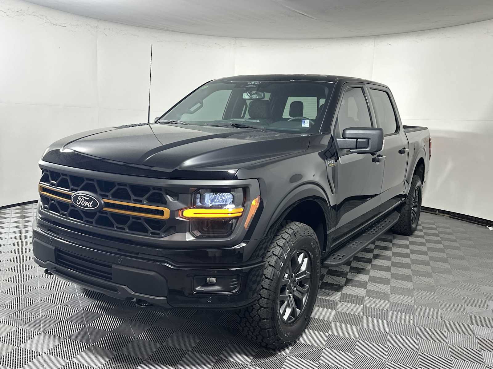 Used 2025 Ford F150 Tremor w/ Bed Utility Package AWD/4WD image 3