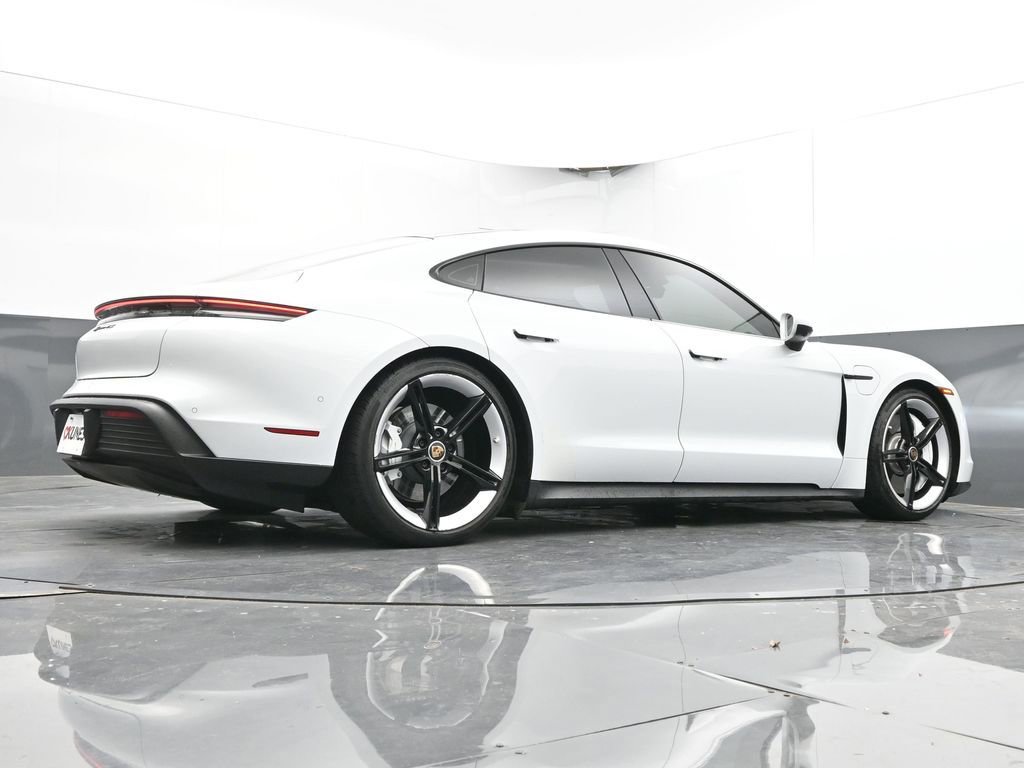 Used 2020 Porsche Taycan 4S image 52