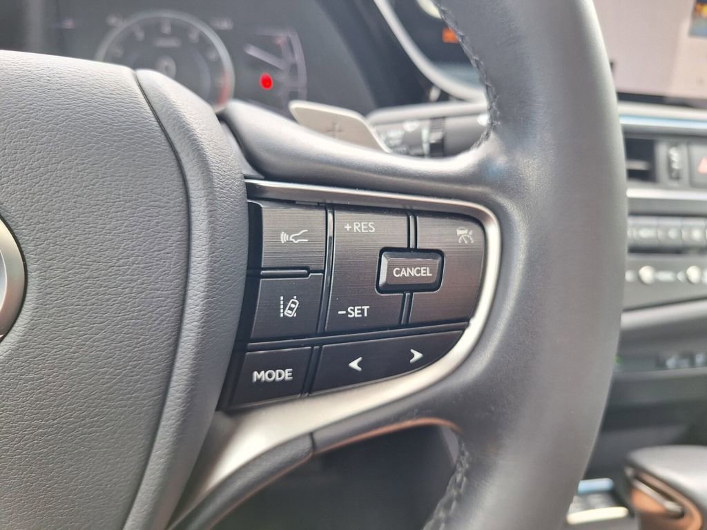 Used 2024 Lexus ES 350 w/ Premium Package image 23