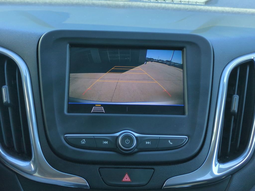 Used 2021 Chevrolet Equinox LT w/ Driver Convenience Package AWD/4WD image 24