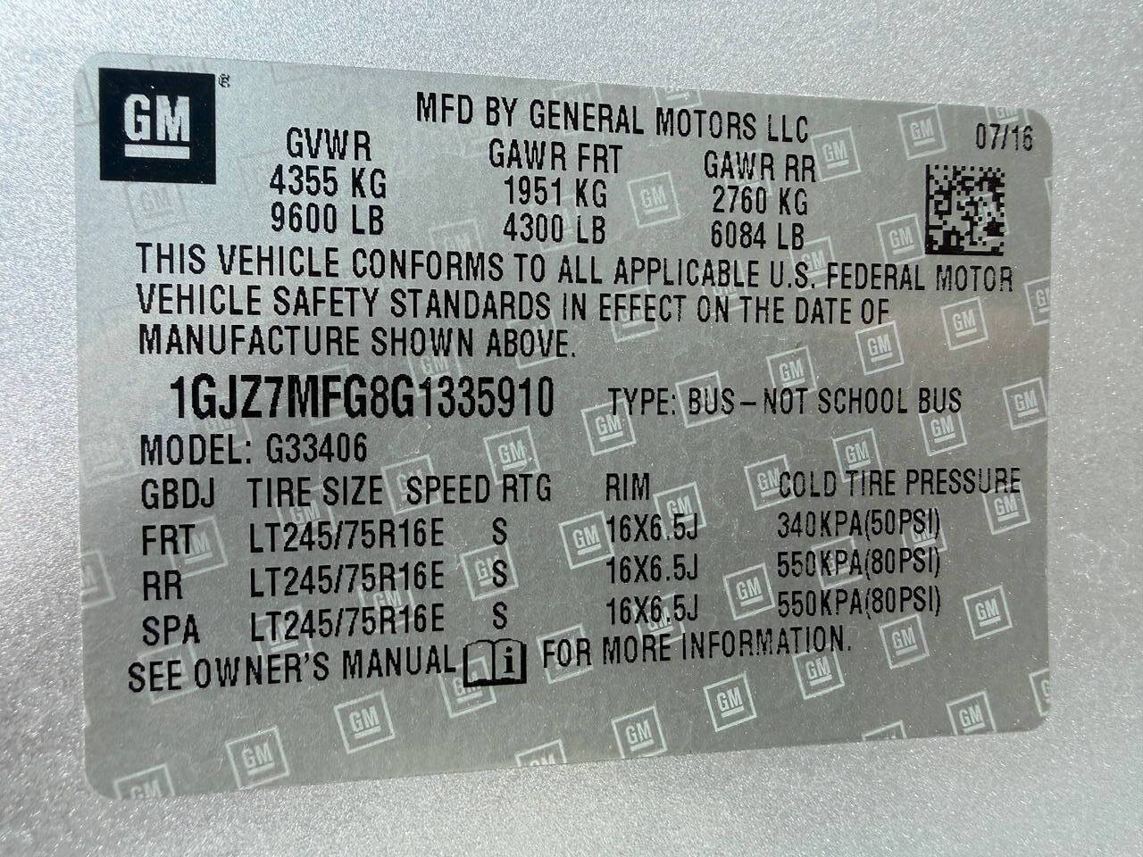 Used 2016 GMC Savana 3500 LT w/ LT Preferred Equipment Group RWD image 38