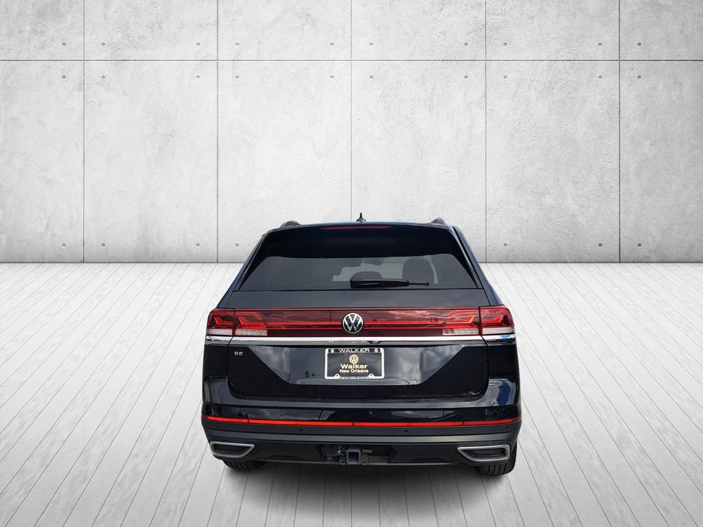 Used 2025 Volkswagen Atlas SE image 6