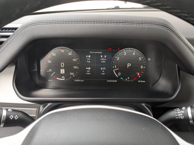 Used 2025 Land Rover Defender 110 S AWD/4WD image 11