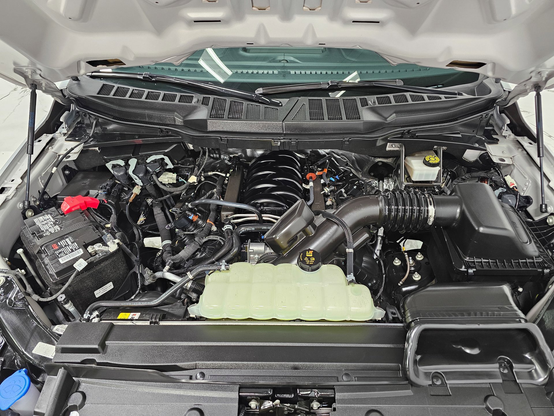 Used 2022 Ford F150 XL w/ Equipment Group 101A High image 5