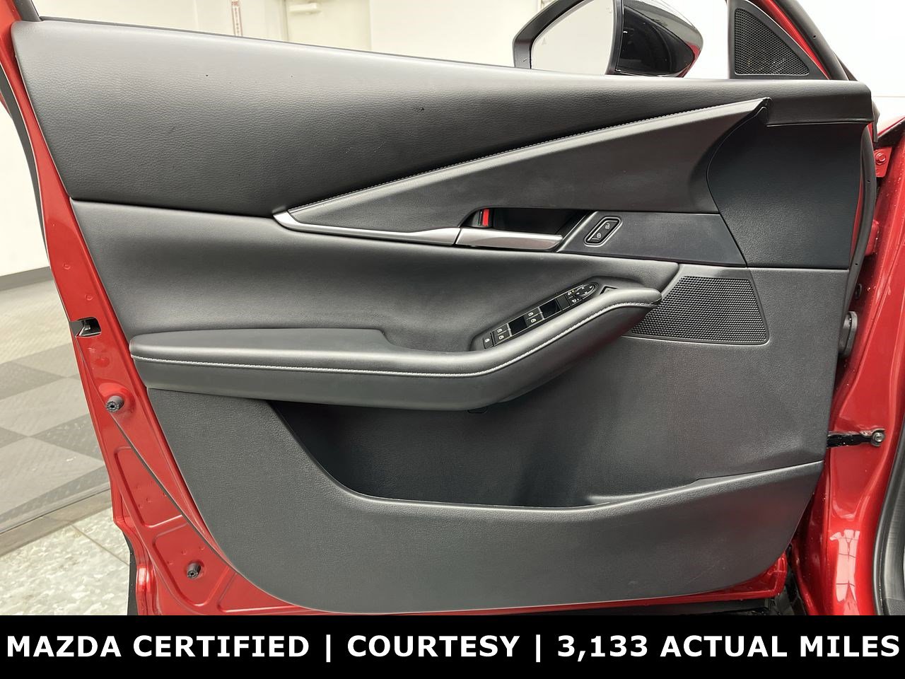 Certified 2025 MAZDA CX-30 AWD 2.5 S w/ Select Sport Pkg image 6