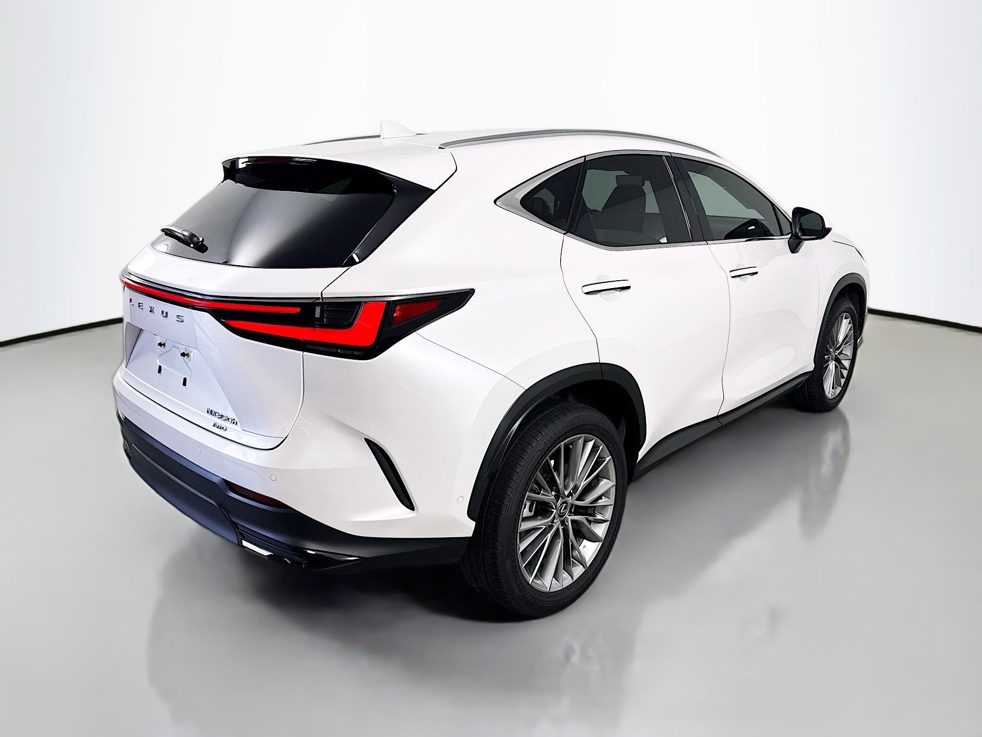 Used 2024 Lexus NX 350h AWD w/ Luxury Package image 7