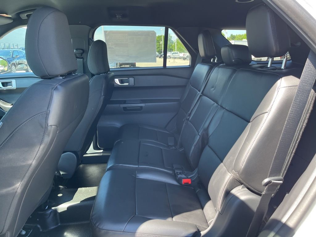 New 2025 Ford Explorer 4WD Police Interceptor image 16