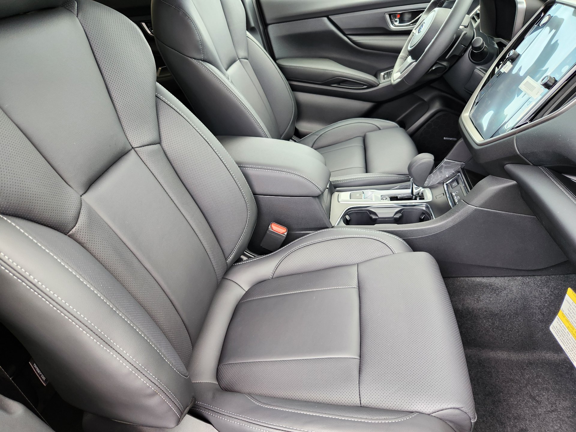 New 2026 Subaru Ascent Limited AWD/4WD image 10