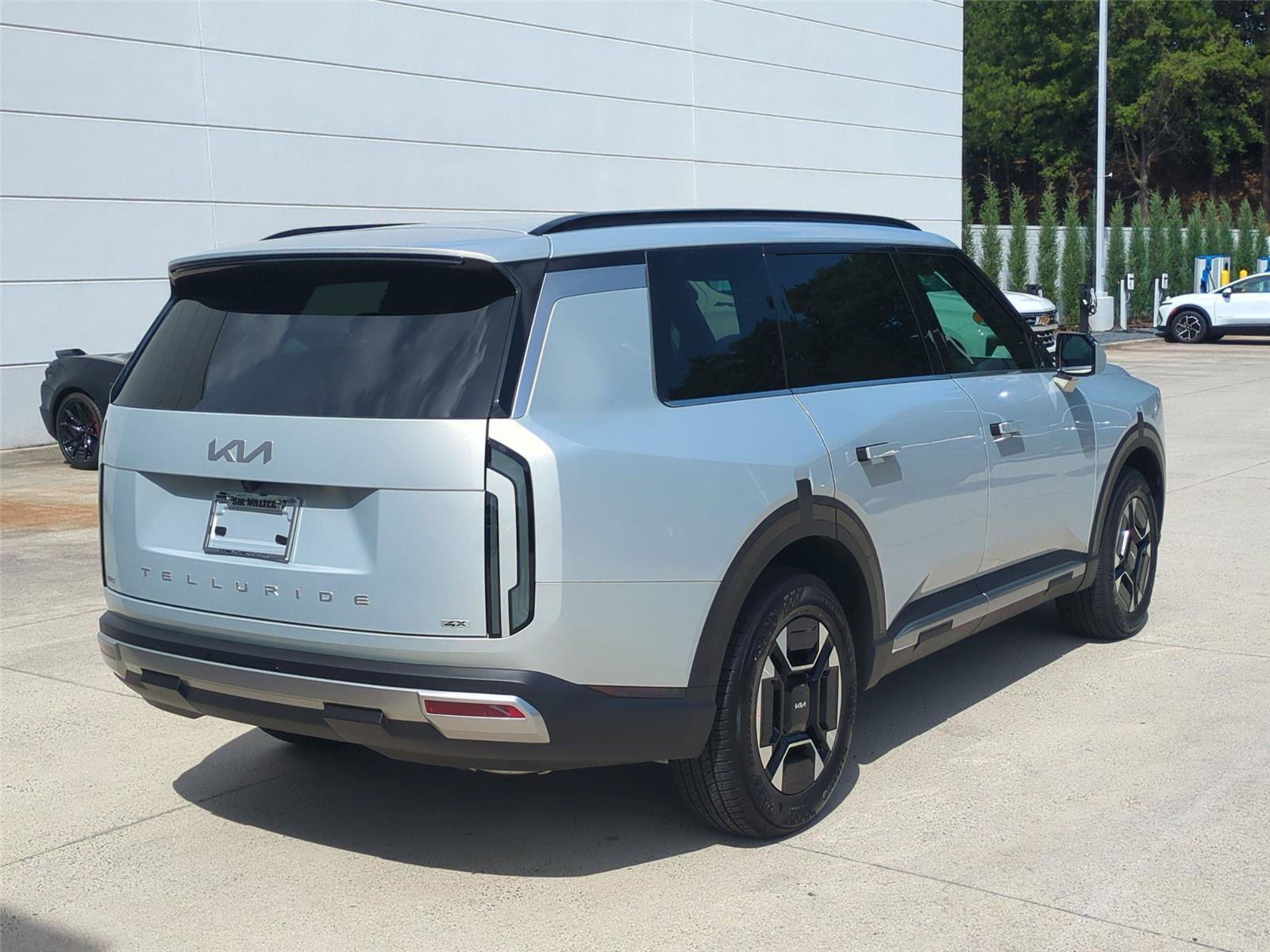 Used 2027 Kia Telluride EX AWD/4WD image 5