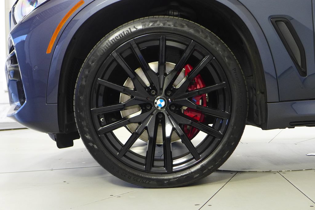 Used 2022 BMW X5 sDrive40i w/ M Sport Package RWD image 5