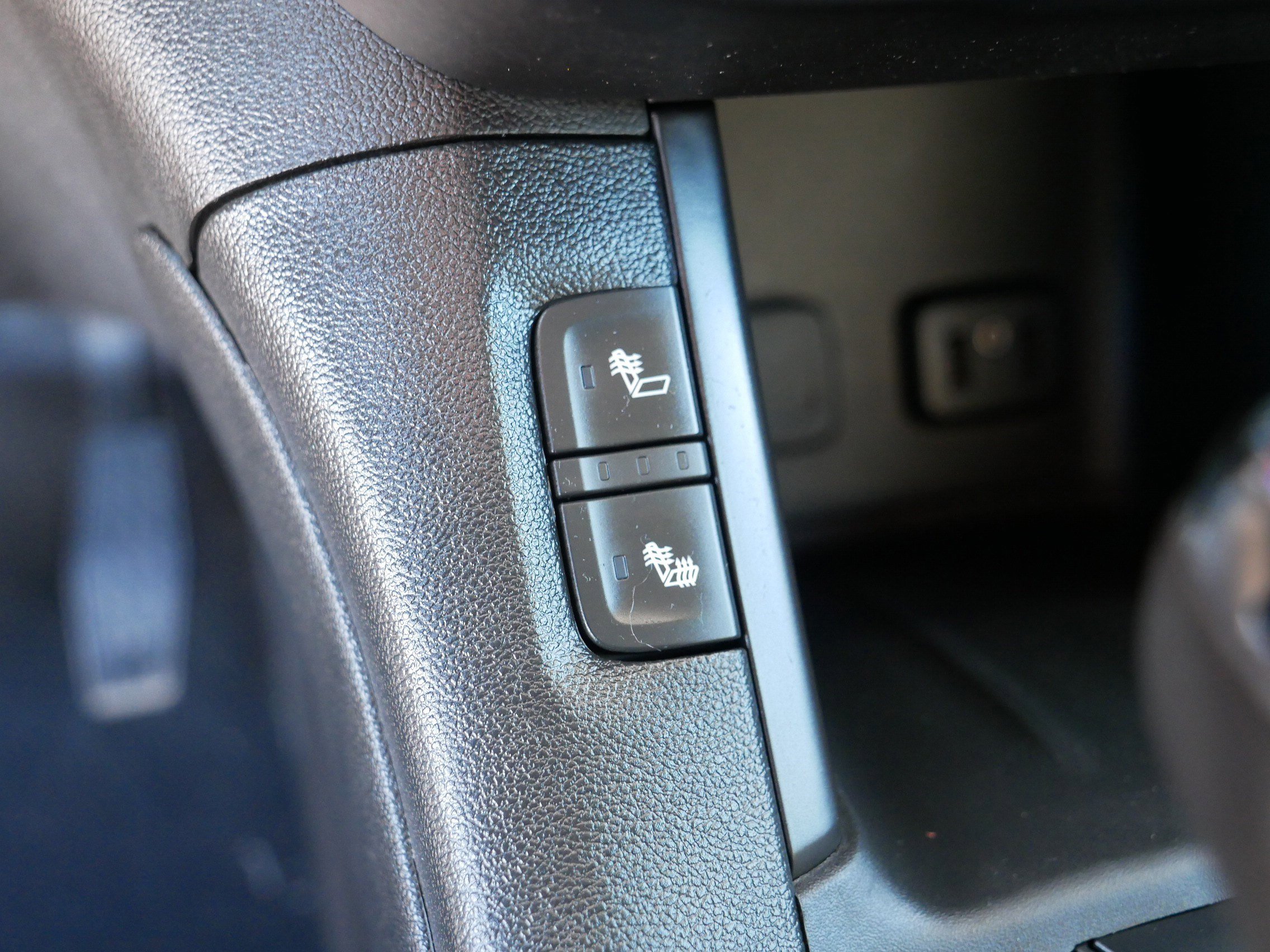 Used 2019 GMC Acadia SLT image 32