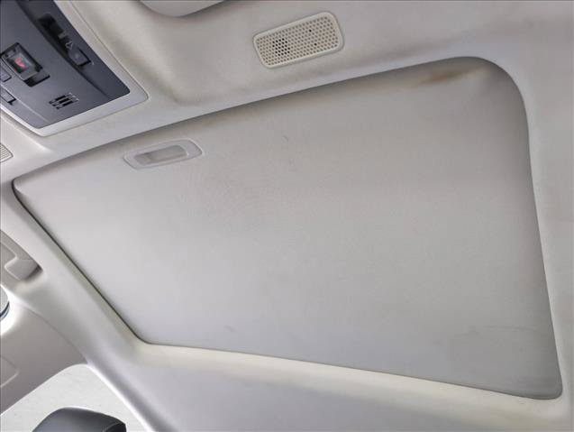 Used 2020 Lexus ES 300h w/ Premium Package FWD image 17