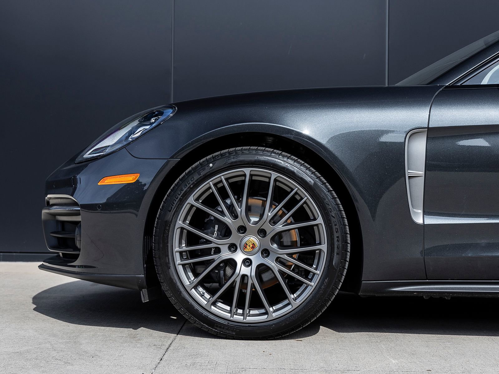 Certified 2023 Porsche Panamera Platinum Edition image 13