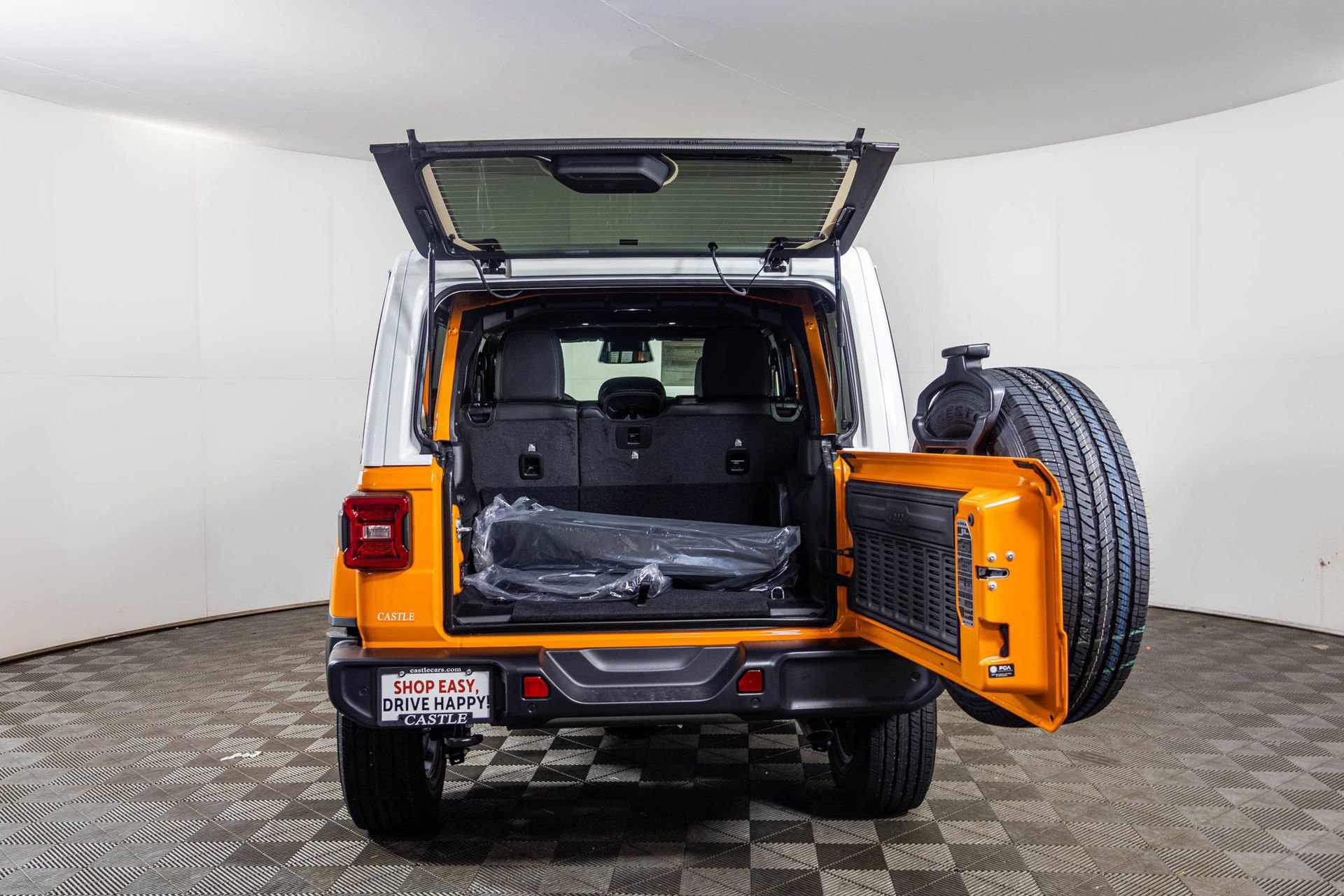 New 2026 Jeep Wrangler Unlimited Sahara AWD/4WD image 38