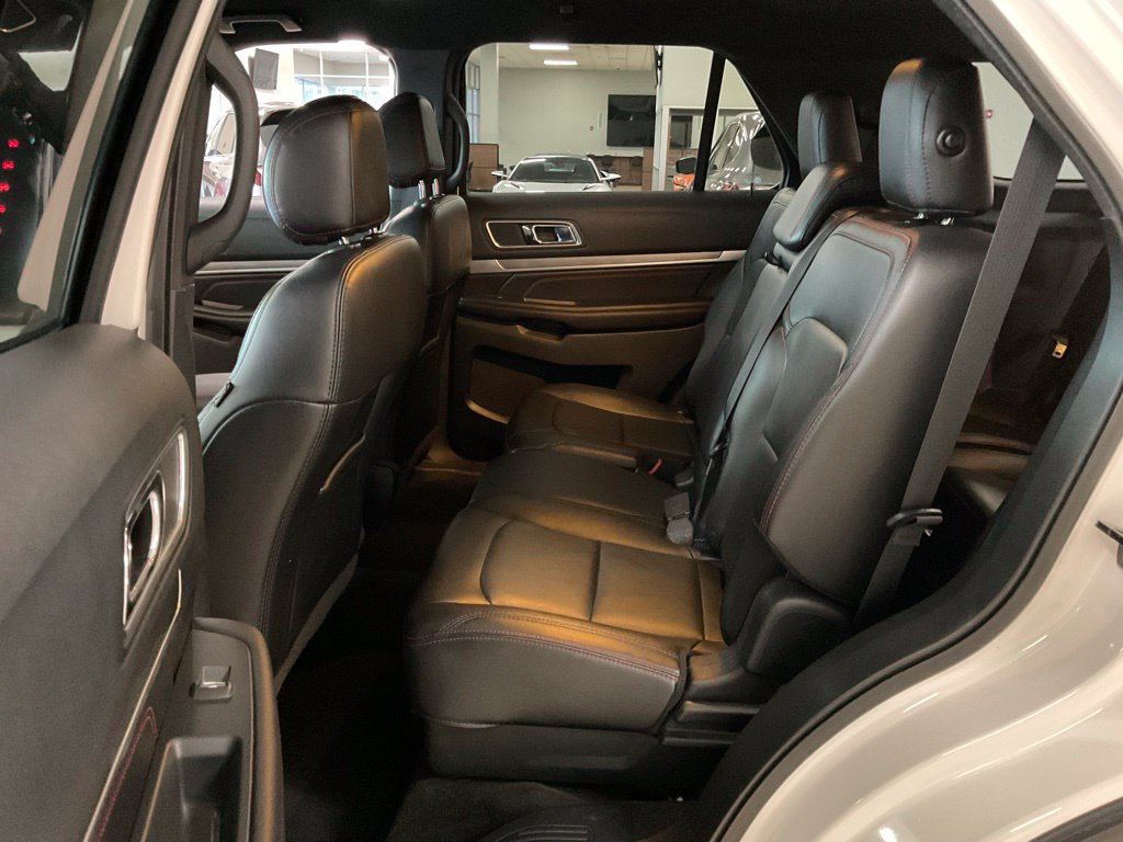 Used 2017 Ford Explorer Sport AWD/4WD image 24