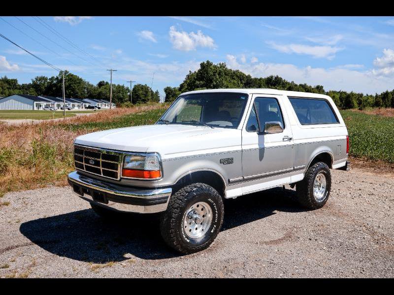 Used 1995 Ford Bronco XLT AWD/4WD image 1