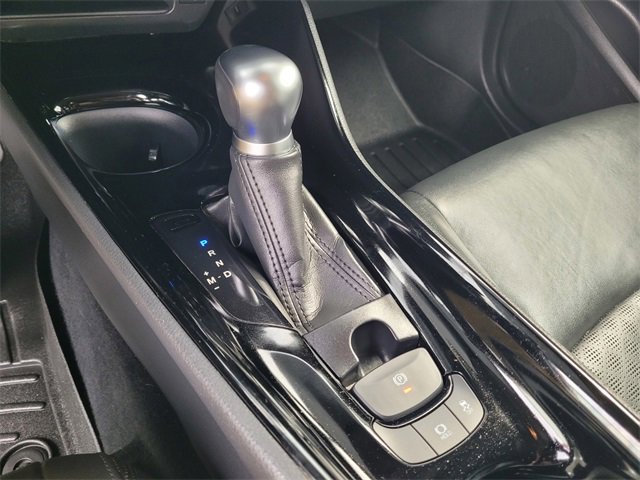 Used 2021 Toyota C-HR Limited image 20