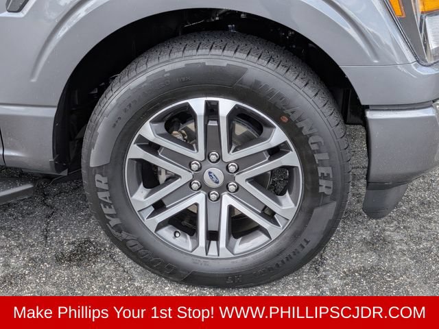 Used 2023 Ford F150 XL w/ STX Appearance Package RWD image 11