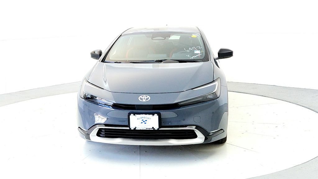 New 2026 Toyota Prius Plug-In Hybrid FWD image 8