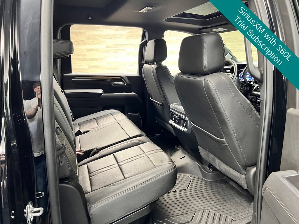 Used 2025 Chevrolet Silverado 2500 High Country w/ High Country Premium Package AWD/4WD image 16