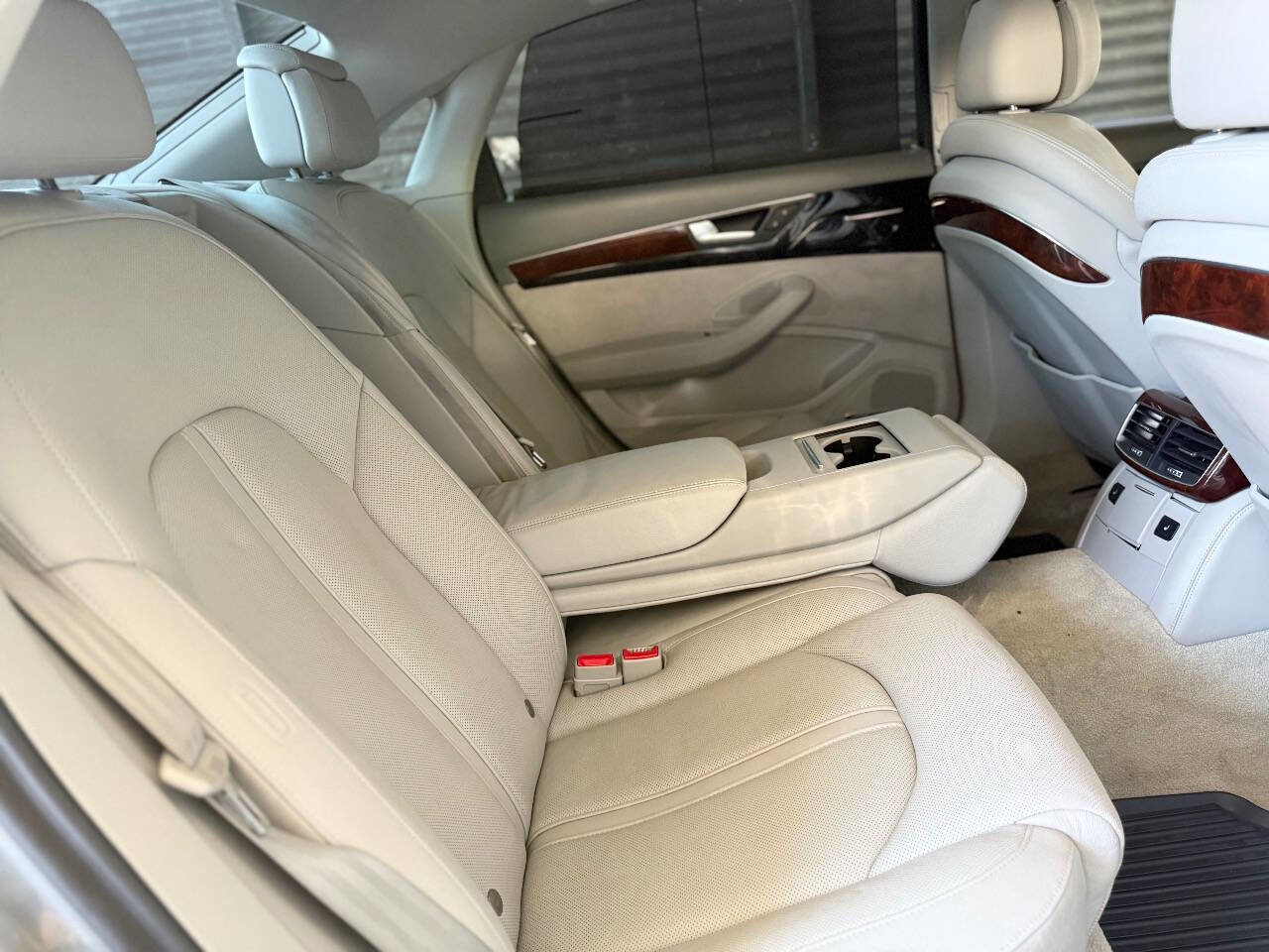 Used 2012 Audi A8 L 4.2 image 23