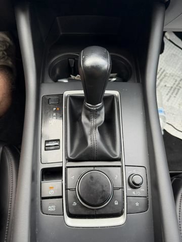 Used 2021 MAZDA MAZDA3 s FWD image 26