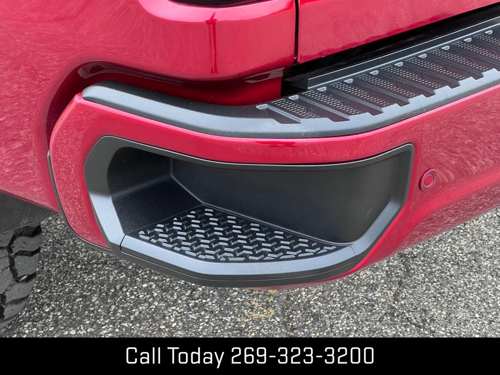 Certified 2023 GMC Sierra 2500 AT4 w/ AT4 Preferred Package AWD/4WD image 10