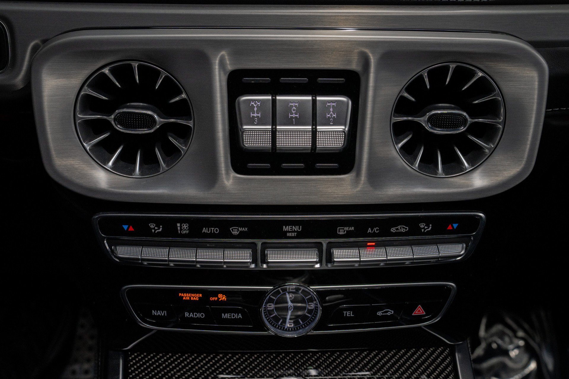Used 2022 Mercedes-Benz G 550 image 39