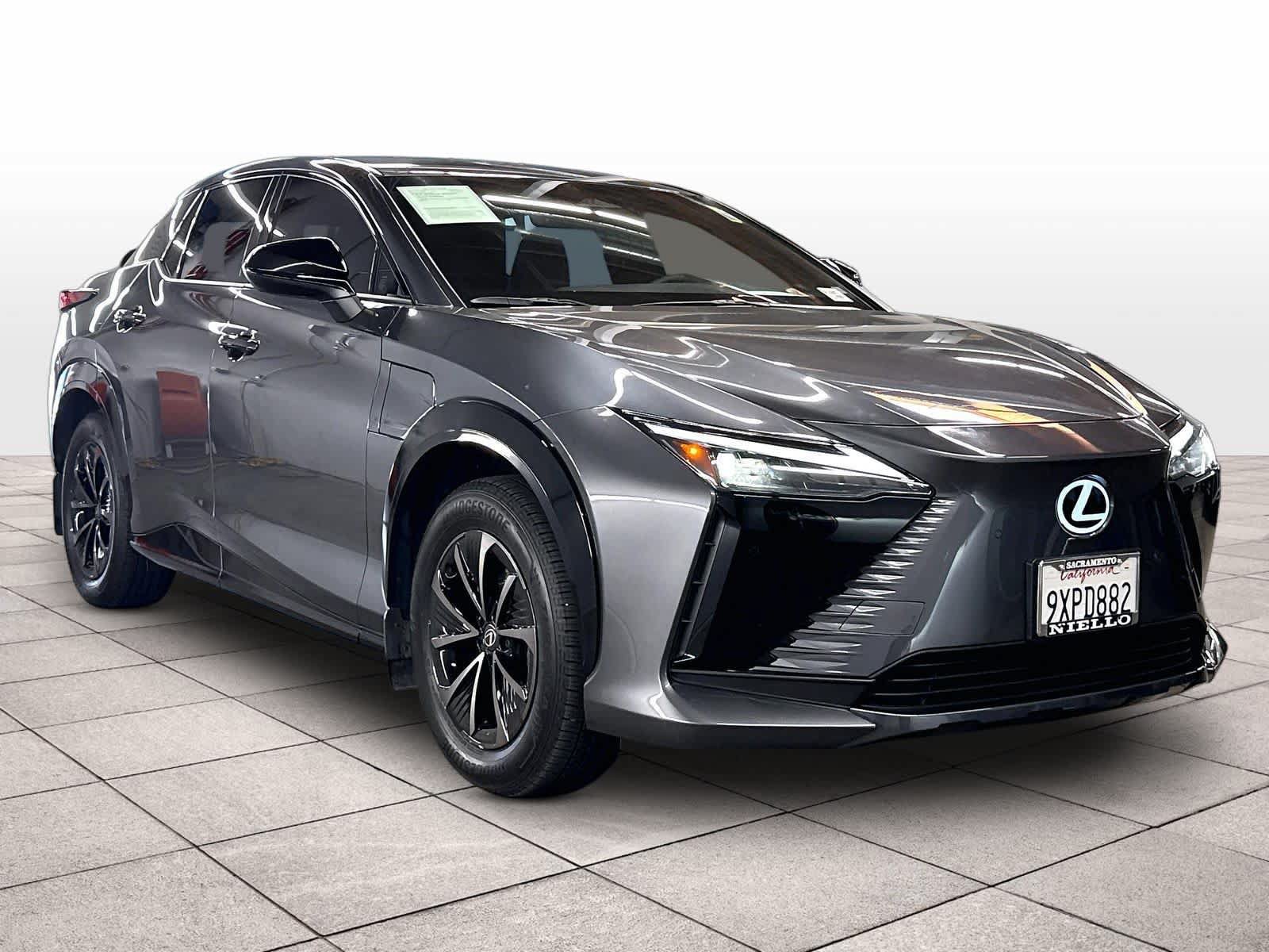 Used 2026 Lexus RZ 350e 2WD w/ Accessory Package (Z1) image 2