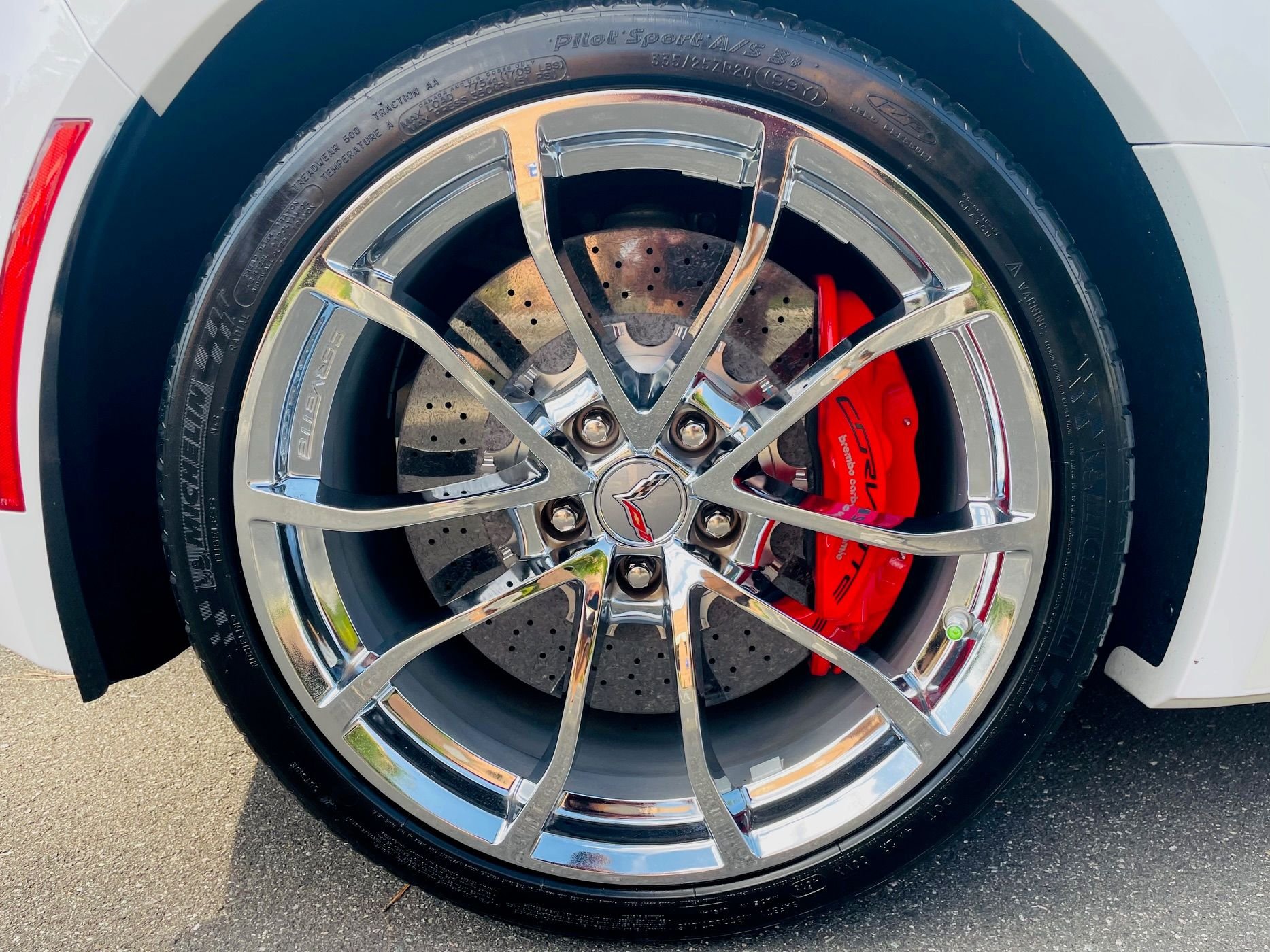 Used 2017 Chevrolet Corvette Grand Sport w/ Z07 Performance Package RWD image 27